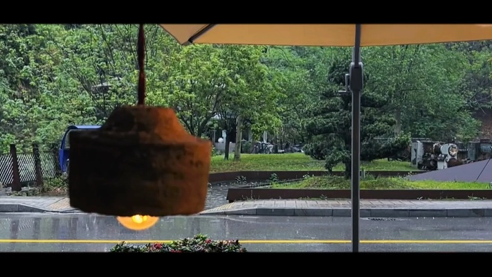 景德镇的雨，是一场未完待续的对话